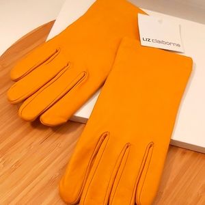 Liz Claiborne Leather Gloves  Cashmere Lining